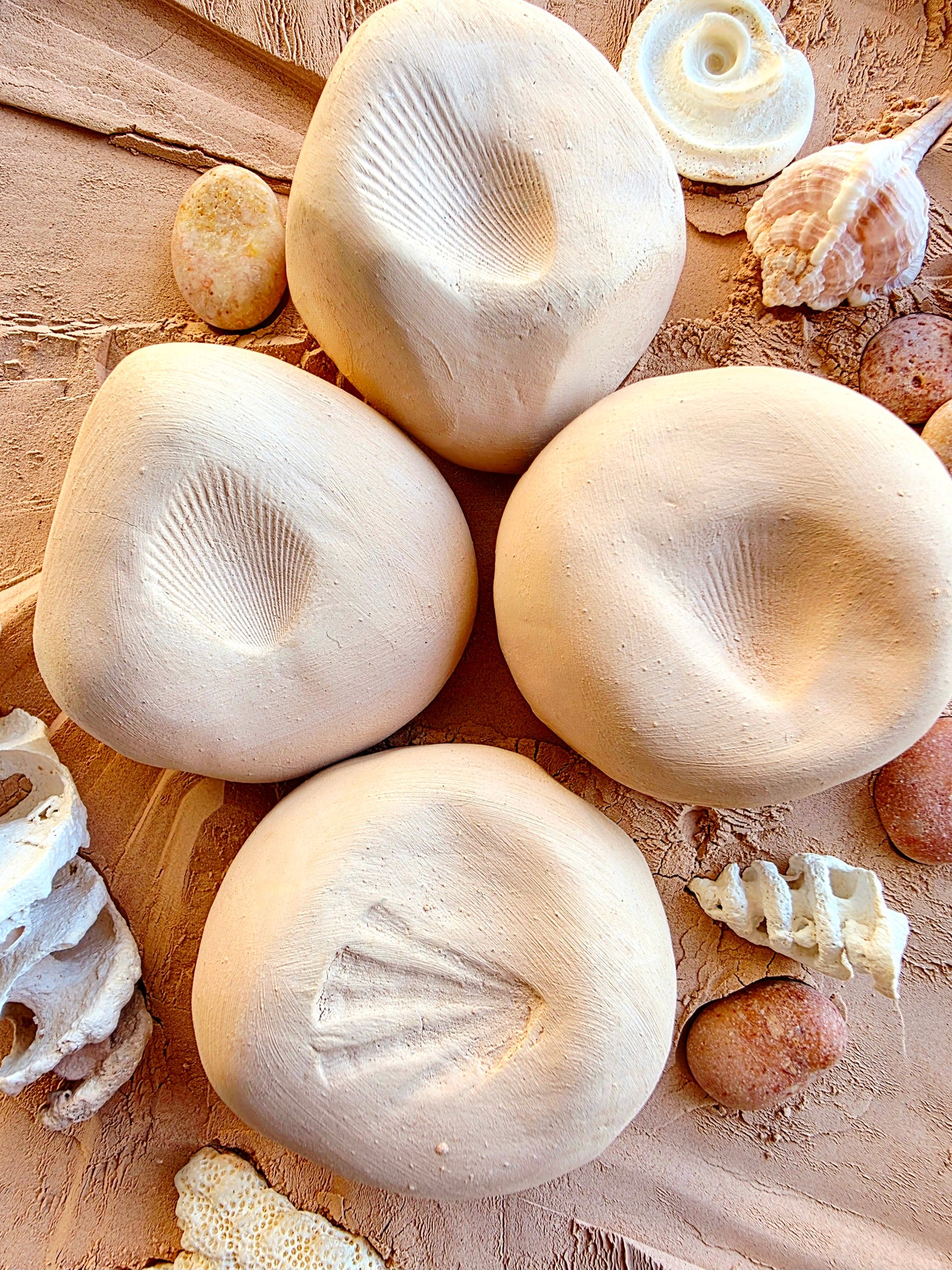 The Kakadu Pebble Solid Clay Mask